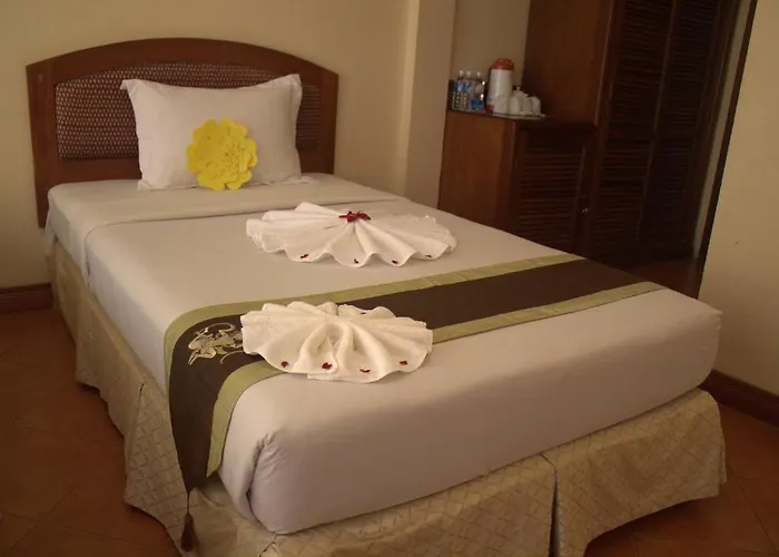 Thesinh Tourist Hotel 3*